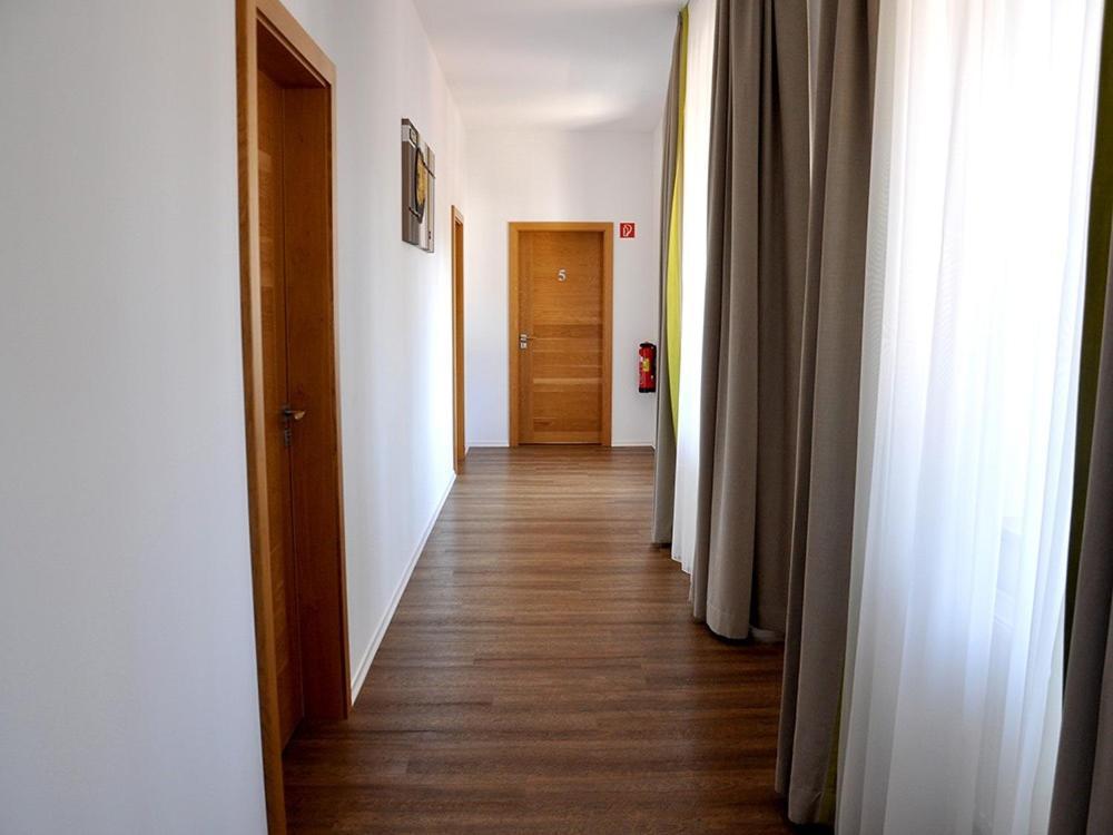 Landgasthaus Zur Linde Pleiskirchen المظهر الخارجي الصورة
