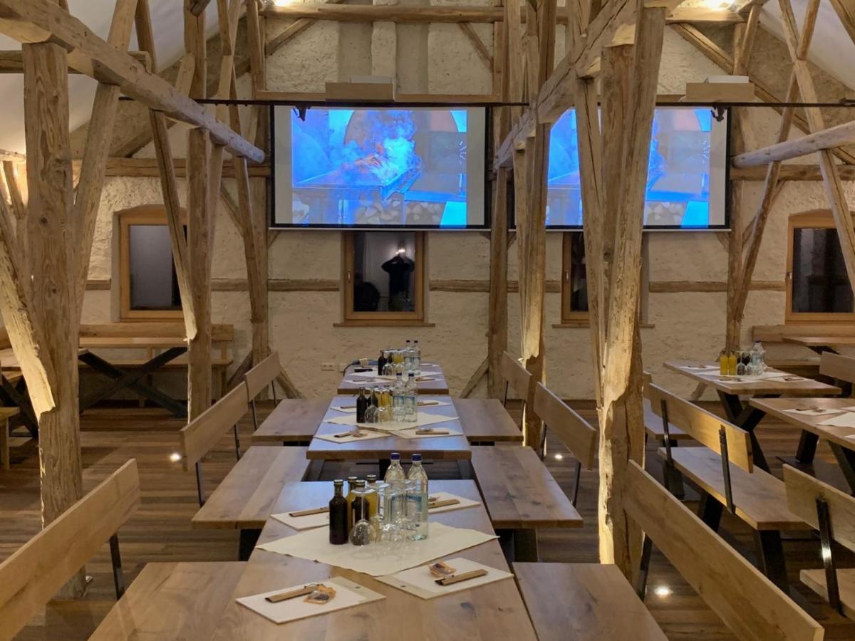 Landgasthaus Zur Linde Pleiskirchen المظهر الخارجي الصورة